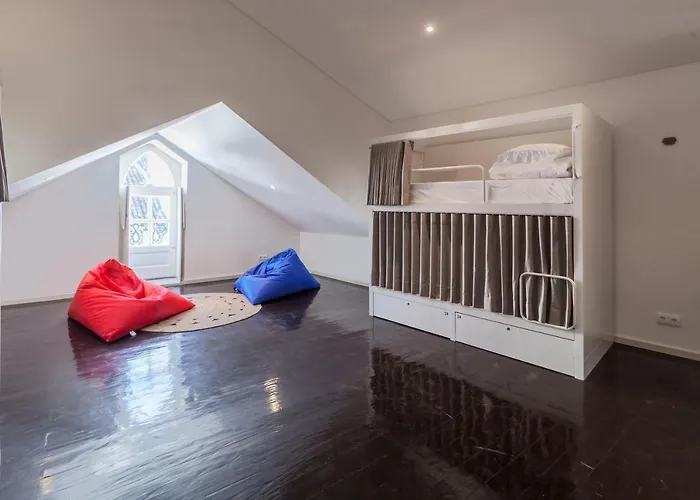 A Bica Ponta Delgada (Sao Miguel)